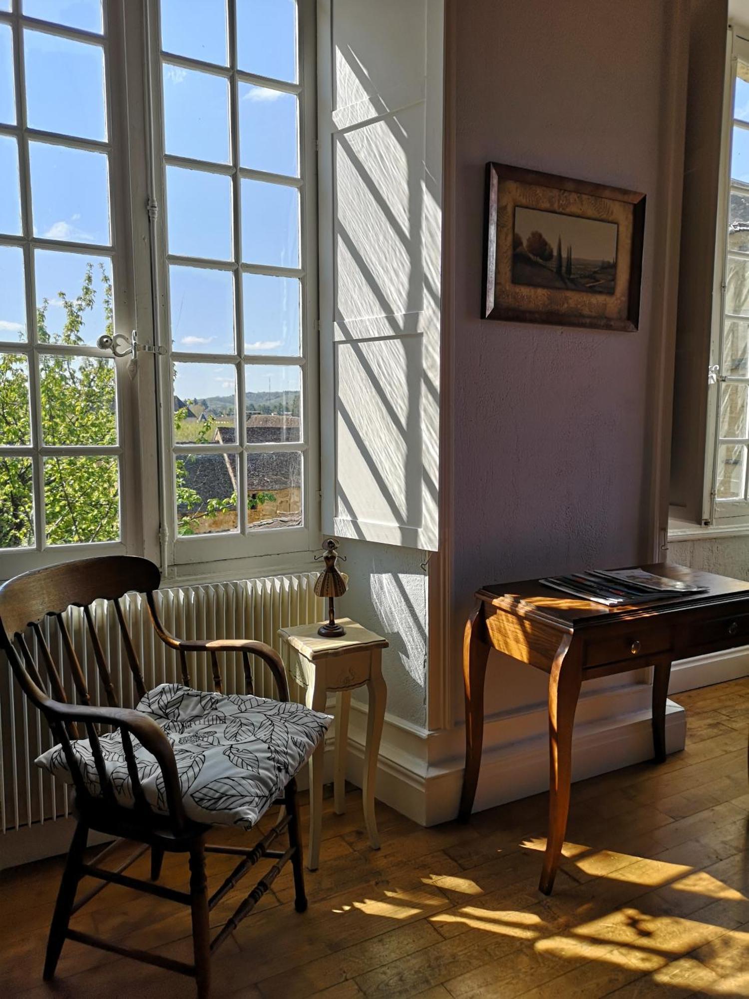Centrally Located Sarlat Apartment With Medieval Town Views Exterior photo